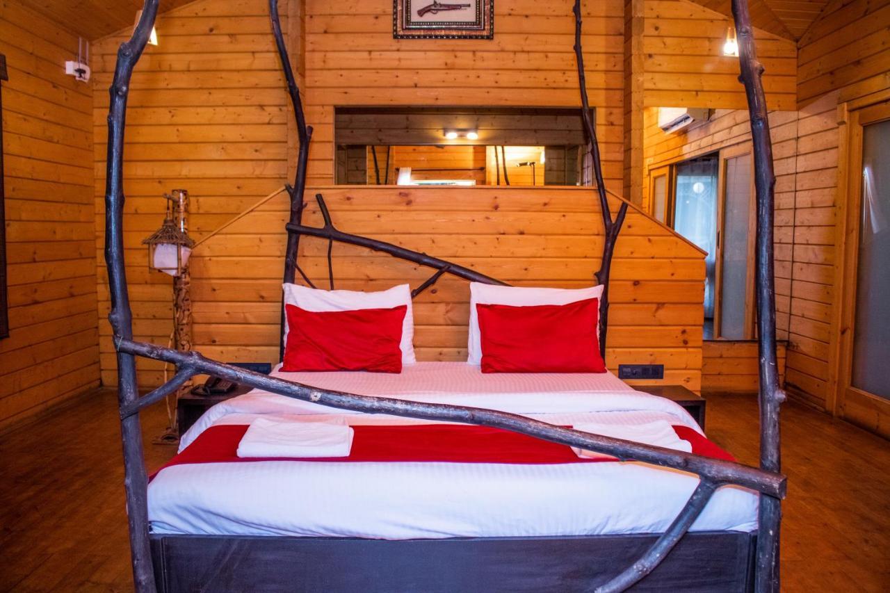 Monteria Resort Chauk Екстериор снимка