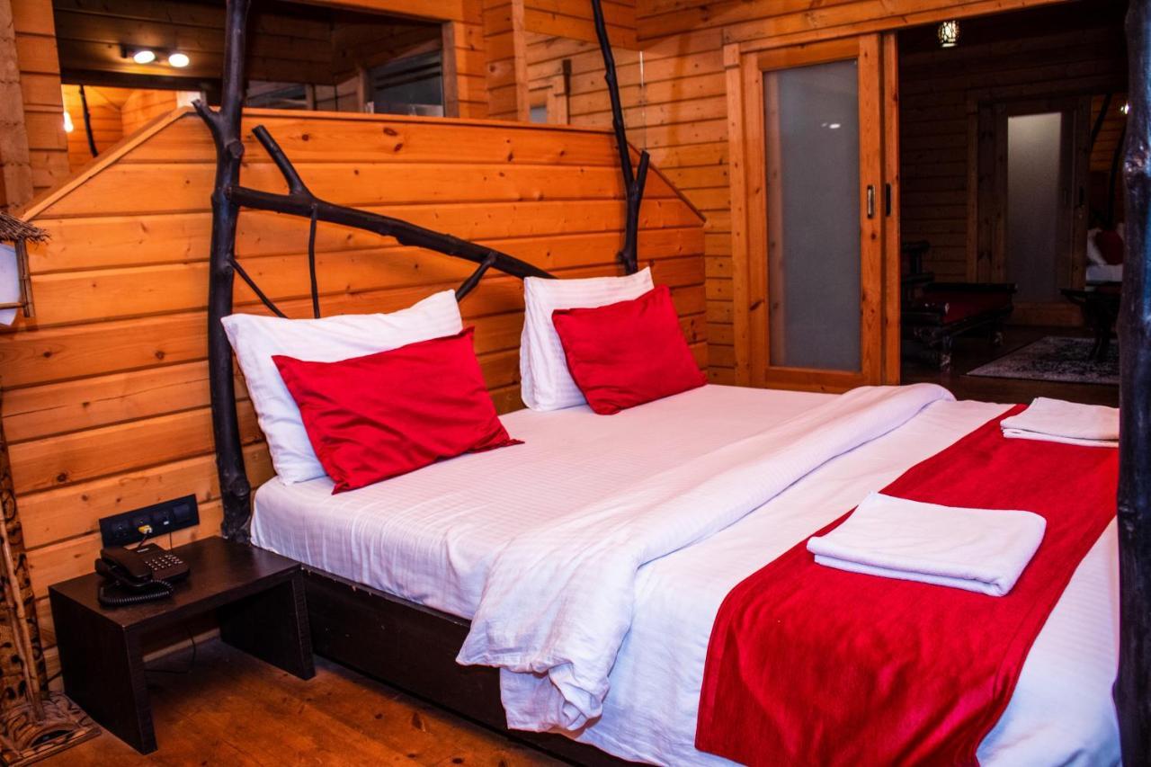 Monteria Resort Chauk Екстериор снимка
